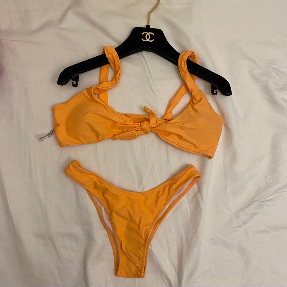 New bikinis (size small)
